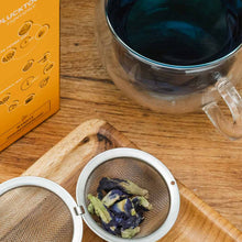 Load image into Gallery viewer, Butterfly Blue Pea Herbal Tea