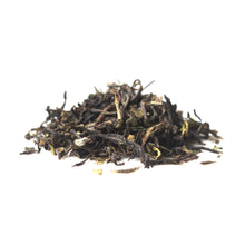 Load image into Gallery viewer, Giddapahar Clonal Darjeeling Spring Black Tea
